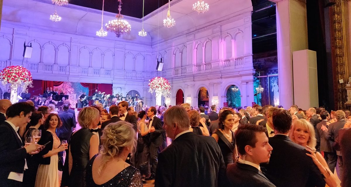 Fotos von der Opernredoute Graz