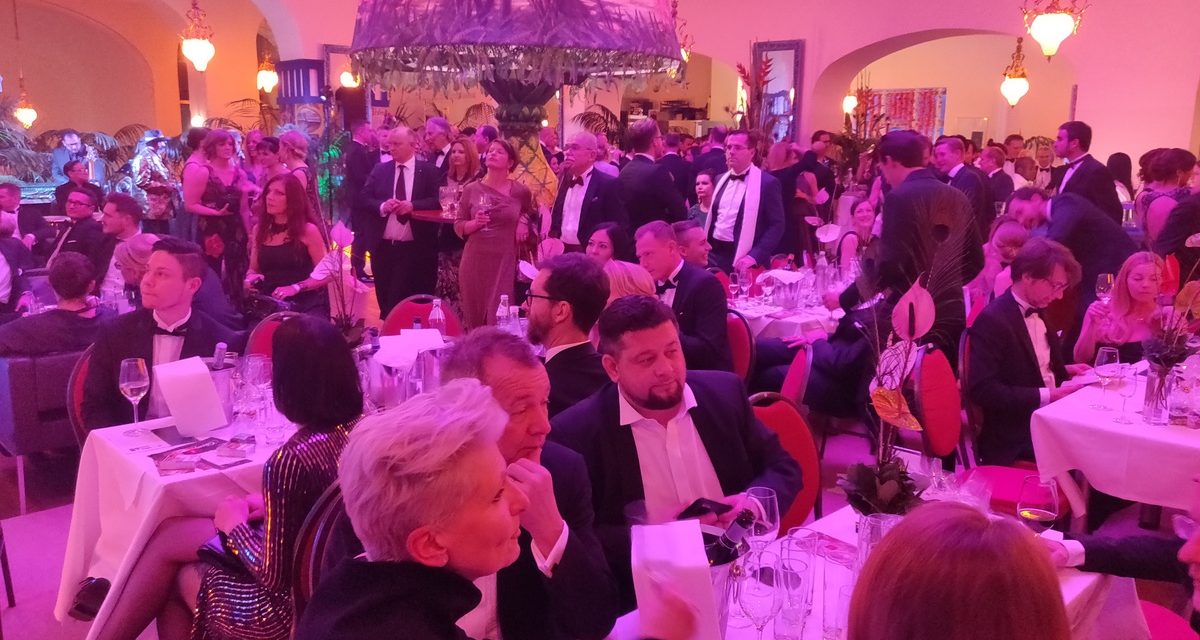 Fotos von der Opernredoute Graz