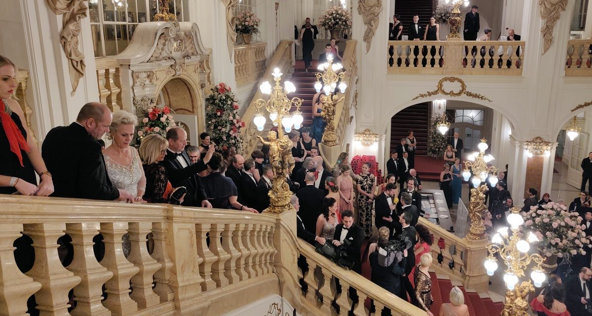 Fotos von der Opernredoute Graz